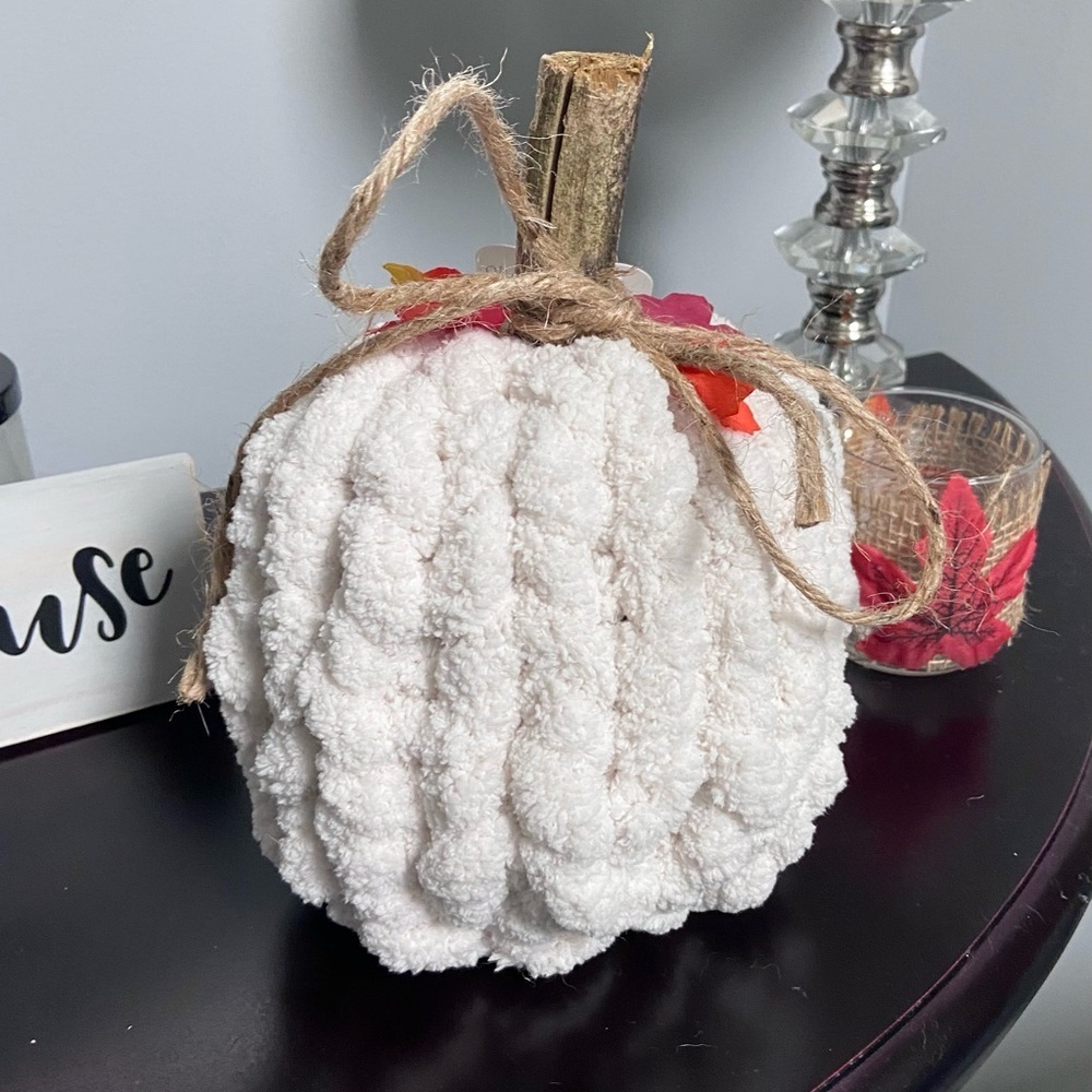 Autumn Harvest Knit Pumpkin-ivory